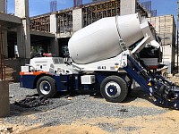 AS-4.5 large self loading concrete mixer for sale